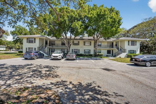 h-2301 Sabal Ridge Ct, Palm Beach Gardens, FL, 33418-8973 | Card Image