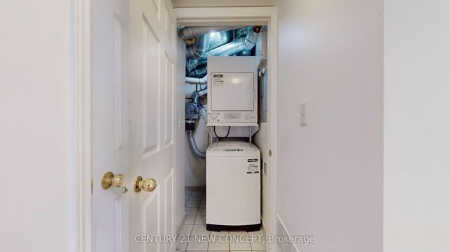 2 - 45 Cedarcroft Blvd, Condo with 3 bedrooms, 3 bathrooms and 1 parking in North York ON | Image 19