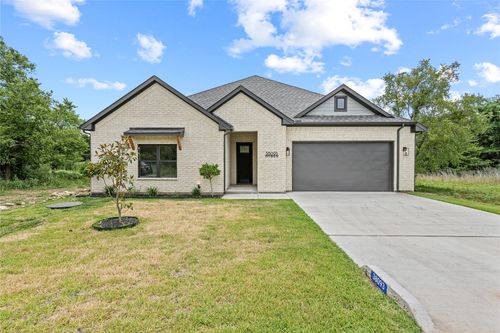 38093 Misty Ridge Dr, Whitney, TX, 76692 | Card Image