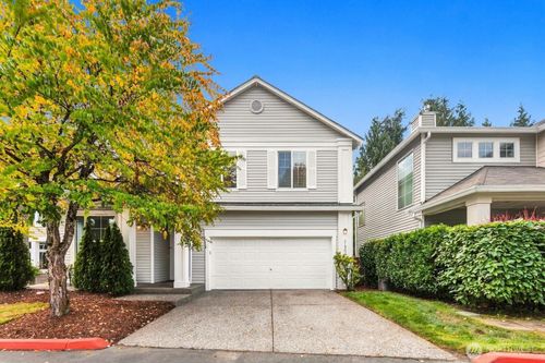 25-21803 42nd Pl S, Kent, WA, 98032-2373 | Card Image