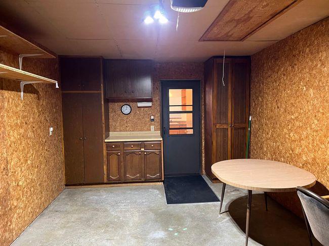 APT-1 - 702 Clearview Dr, Condo with 2 bedrooms, 2 bathrooms and null parking in Decorah IA | Image 16