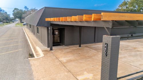 4400 Lincoln Ave, Groves, TX, 77619-5349 | Card Image