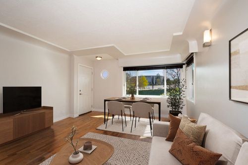 2925 Mcgill St, Vancouver, BC, V5K1H8 | Card Image