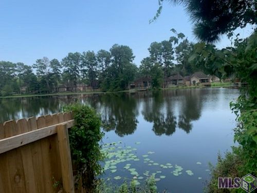 12542 N Lake Shore Dr, Walker, LA, 70785-8210 | Card Image