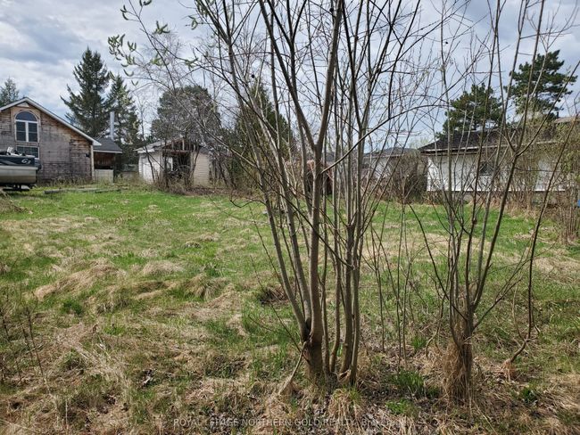 88 & 90 Ontario St, Home with 0 bedrooms, 0 bathrooms and null parking in Larder Lake ON | Image 4