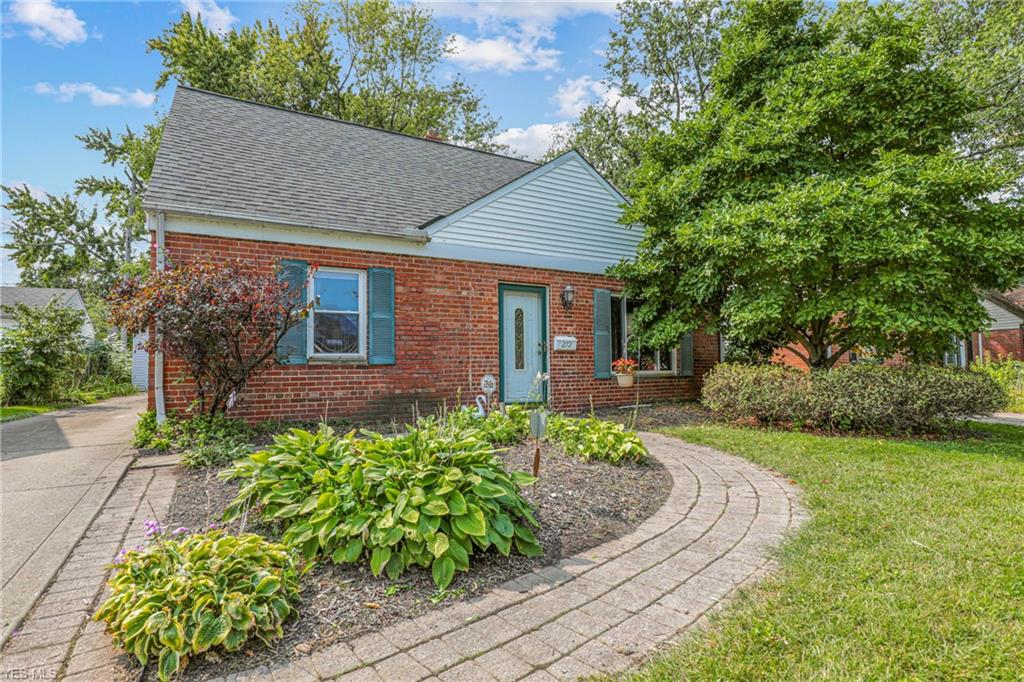 272 E 324th Street, Sold in Willowick Zoocasa