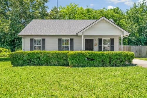 254 Fritz Cir, Clarksville, TN, 37042-4289 | Card Image