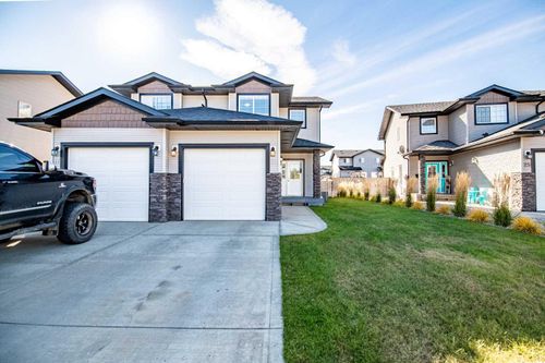 21 Pinetree Close, Blackfalds, AB, T4M0G4 | Card Image