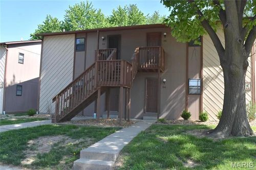 62 Peachtree Lane, Fairview Heights, IL, 62208 | Card Image