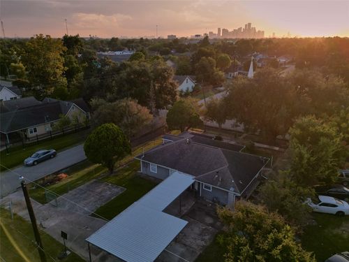 545 Henke St, Houston, TX, 77020-4901 | Card Image