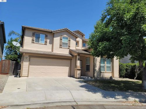 577 Rockingham Way, Tracy, CA, 95376 | Card Image
