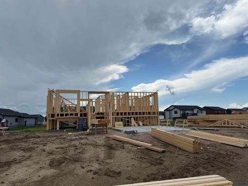 615 Bull Run Dr, Box Elder, SD, 57719 | Card Image