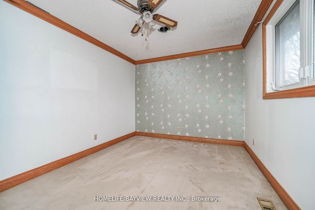 1054 Copperfield Dr, House other with 6 bedrooms, 4 bathrooms and 2 parking in Oshawa ON | Image 23