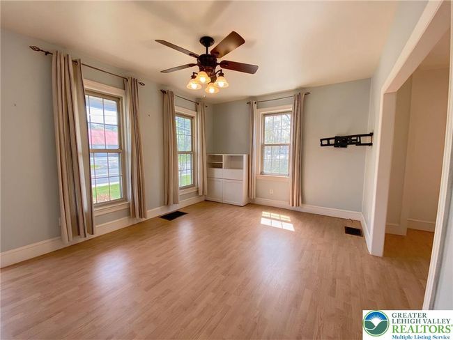 1111 Easton Rd, House other with 3 bedrooms, 2 bathrooms and null parking in Riegelsville PA | Image 16