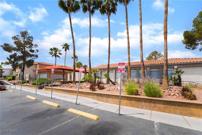 UNIT-2180 - 3151 Soaring Gulls Dr, Condo with 2 bedrooms, 2 bathrooms and null parking in Las Vegas NV | Image 38