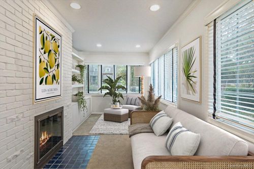 12 Chester Dr, Great Neck, NY, 11021-4905 | Card Image