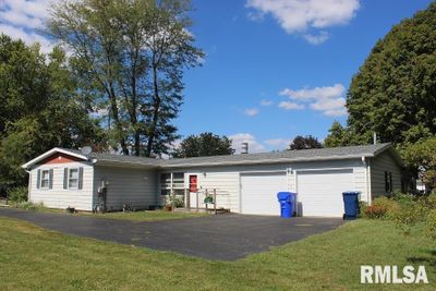 626 East Street South, House other with 3 bedrooms, 2 bathrooms and null parking in Kewanee IL | Image 3