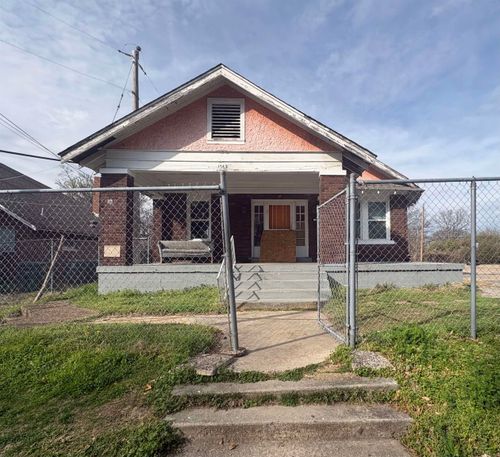 1062 Talley Pl, Memphis, TN, 38106-3422 | Card Image