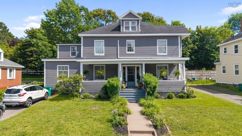 159 Almont Ave, House with 4 bedrooms, 2 bathrooms and null parking in New Glasgow NS | Card Image