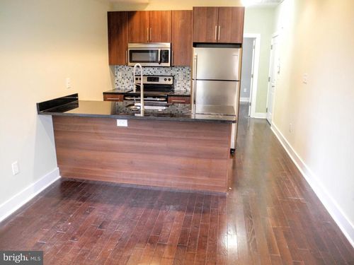 unit-7b-2012 W Girard Ave, PHILADELPHIA, PA, 19130-1472 | Card Image