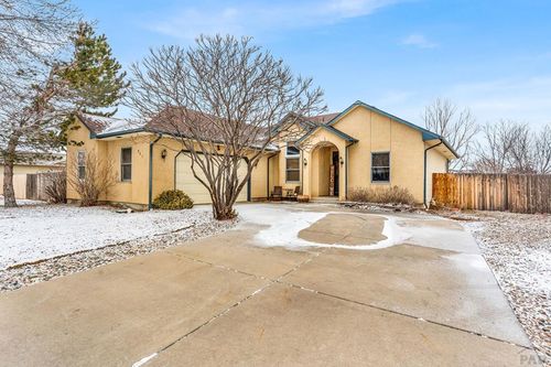 562 S Hook Dr, Pueblo West, CO, 81007-1843 | Card Image