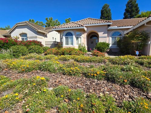 7617 School House Ln, Roseville, CA, 95747-8367 | Card Image