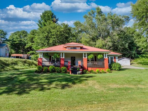 195 Isabella Ave, Copperhill, TN, 37317-6015 | Card Image