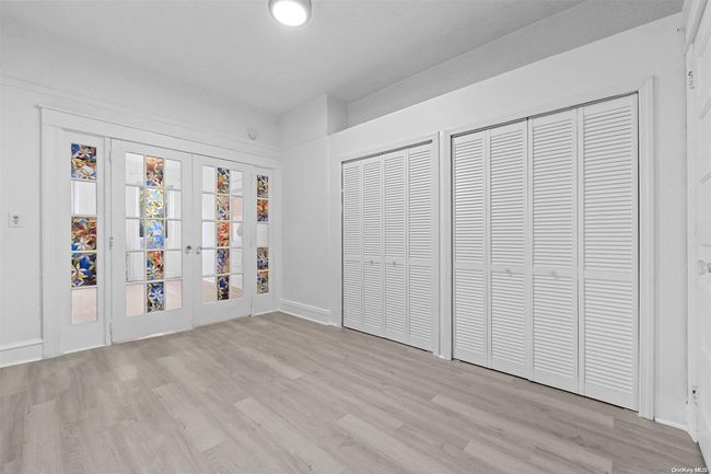 16-11 Cornelia St, Home with 7 bedrooms, 3 bathrooms and null parking in Ridgewood NY | Image 6