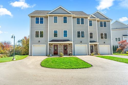 unit-a-3 Lighthouse Cir, Salisbury, MA, 01952-4504 | Card Image