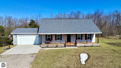 2809 Soaring Dr, Elmira, MI, 49730-8793 | Card Image