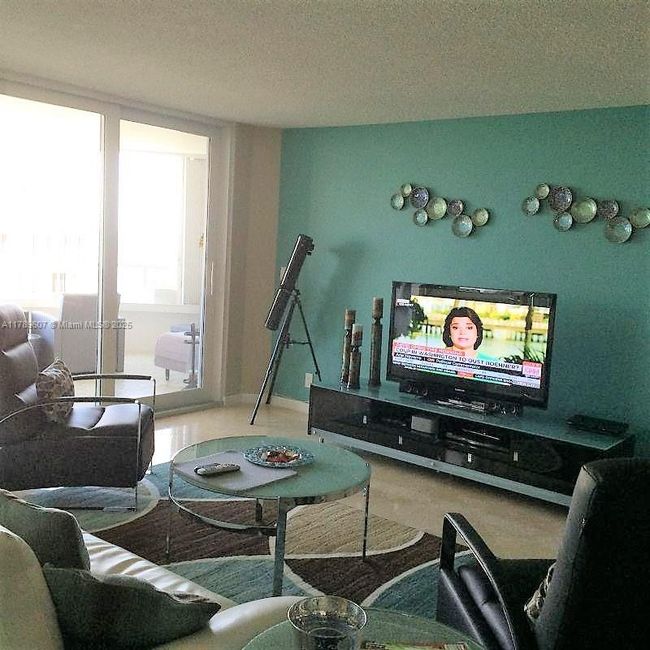 APT-1003 - 1340 S Ocean Blvd, Condo with 2 bedrooms, 2 bathrooms and null parking in Pompano Beach FL | Image 17