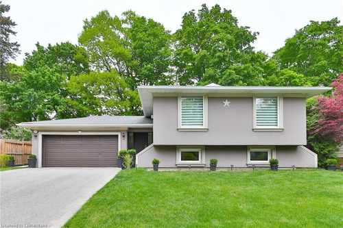 495 Brookmill Rd, Oakville, ON, L6J5K6 | Card Image