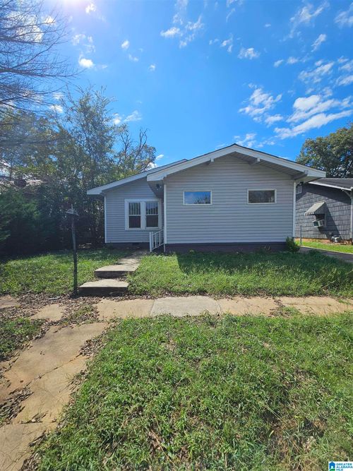 1629 50th Street Ensley, Birmingham, AL, 35208-4411 | Card Image