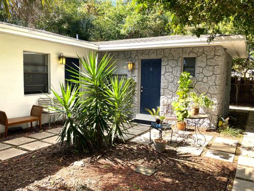 2-1223 Ne 18th Ave, Fort Lauderdale, FL, 33304-2411 | Card Image