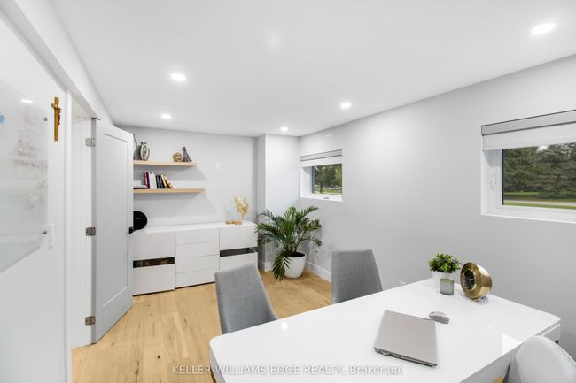 16 Mercury Rd, House other with 5 bedrooms, 4 bathrooms and 18 parking in Freelton ON | Image 25