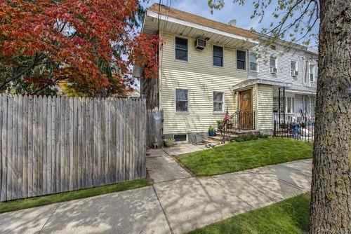 149-07 12th Ave, Whitestone, NY, 11357-1725 | Card Image