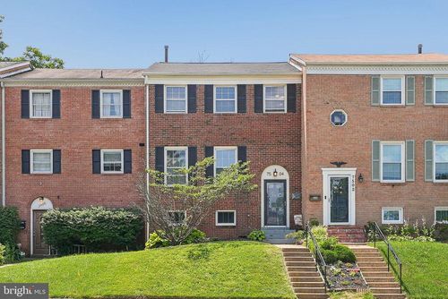 7504 Bland Dr, MANASSAS, VA, 20109-6249 | Card Image