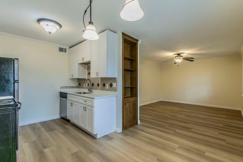 apt-205-1214 Baylor Ave, Waco, TX, 76706-2153 | Card Image