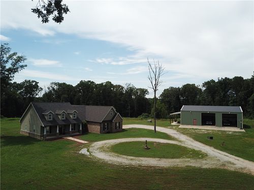 15670 Malone Rd, Gentry, AR, 72734-8765 | Card Image