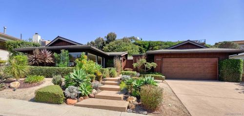 5533 Moonlight Ln, La Jolla, CA, 92037-7728 | Card Image