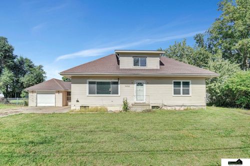 14530 Jamestown St, Waverly, NE, 68462-1355 | Card Image