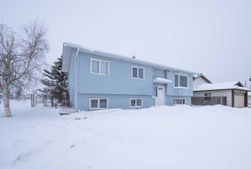 10317 89 St, Grande Prairie, AB, T8X1G2 | Card Image