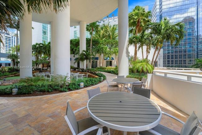 APT-1007 - 333 Las Olas Way, Condo with 2 bedrooms, 3 bathrooms and null parking in Fort Lauderdale FL | Image 53