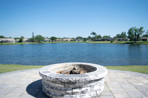14712 Eagles Crossing Dr, ORLANDO, FL, 32837-6923 | Card Image