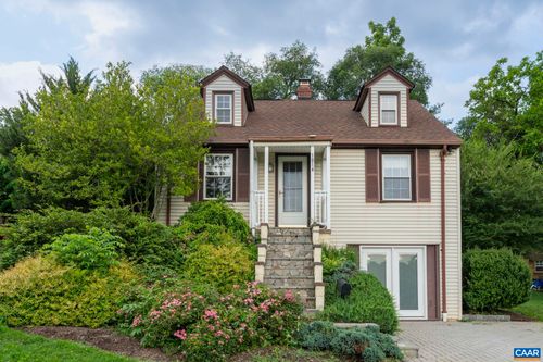 1014 Saint Charles Ave, CHARLOTTESVILLE, VA, 22901-4038 | Card Image