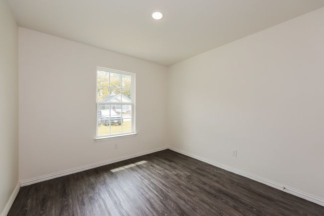 1304 N Brazos Ave, House other with 3 bedrooms, 2 bathrooms and null parking in Cleburne TX | Image 14