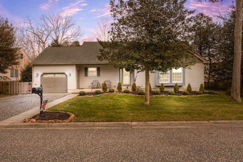 14 Thistle Ln, North Cape May, NJ, 08204-4471 | Card Image