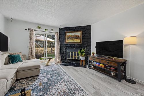 8952 W Dartmouth Pl, Lakewood, CO, 80227-4525 | Card Image