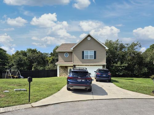 233 Rye Dr, Maryville, TN, 37801-2561 | Card Image