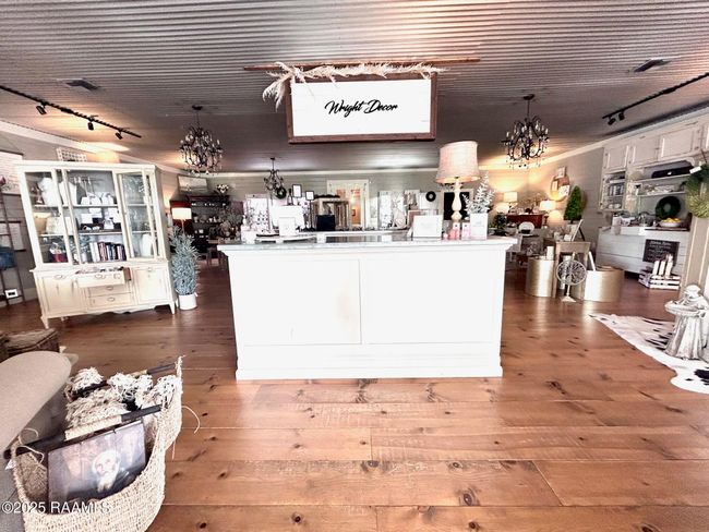 front desk | Image 5